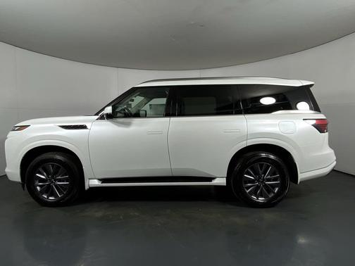 2026 INFINITI QX80 PURE AWD