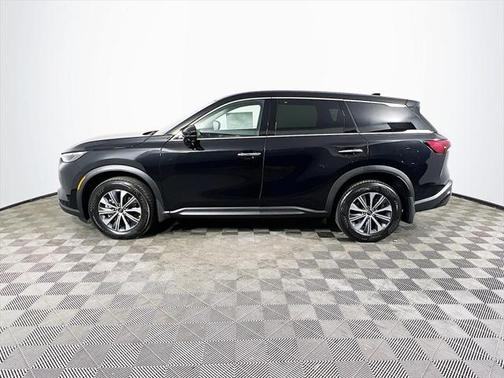 2025 INFINITI QX60 Pure