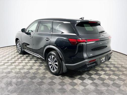 2025 INFINITI QX60 Pure
