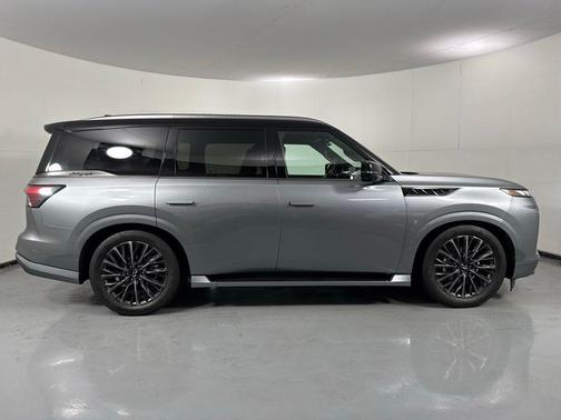 Dynamic Metal/Black Obsidian 2025 INFINITI QX80 AUTOGRAPH AWD