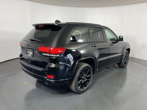 2021 Jeep Grand Cherokee Laredo