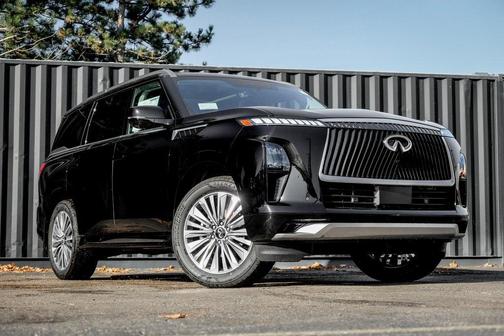 2026 INFINITI QX80 Luxe