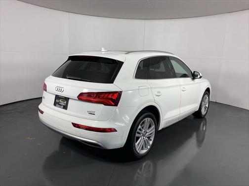 2018 Audi Q5 2.0T Tech Premium