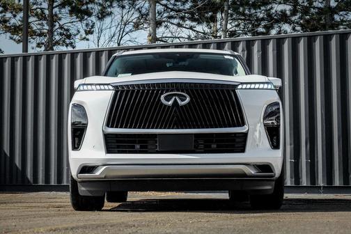 2026 INFINITI QX80 Luxe