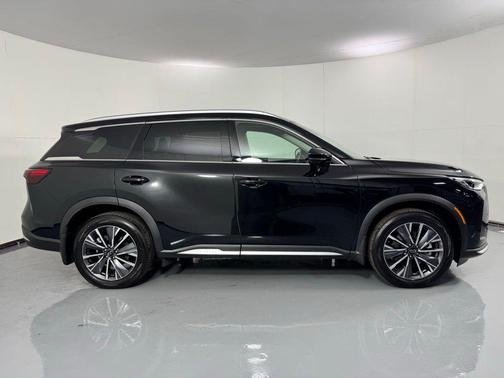 2026 INFINITI QX60 LUXE AWD