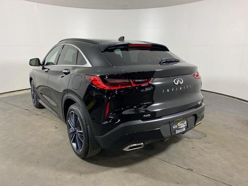 2025 INFINITI QX55 LUXE