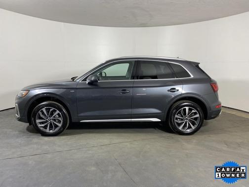 2023 Audi Q5 45 S line Premium Plus