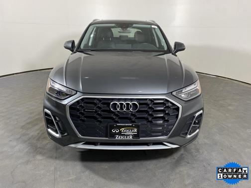 2023 Audi Q5 45 S line Premium Plus