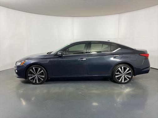 2019 Nissan Altima 2.5 Platinum