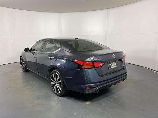 2019 Nissan Altima 2.5 Platinum