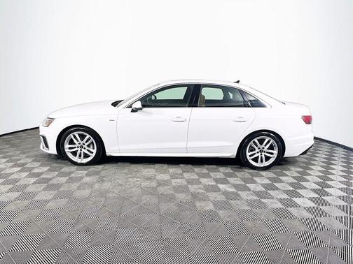 2023 Audi A4 45 S line Premium Plus