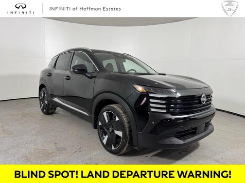 Super Black 2025 Nissan Kicks SR