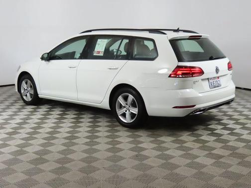 2018 Volkswagen Golf SportWagen TSI SE