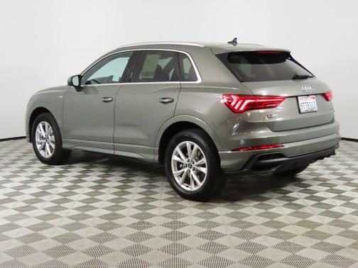 2025 Audi Q3 45 S line Premium Plus