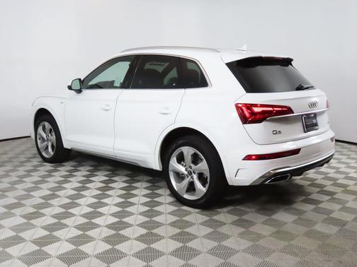 2025 Audi Q5 45 S line Premium Plus