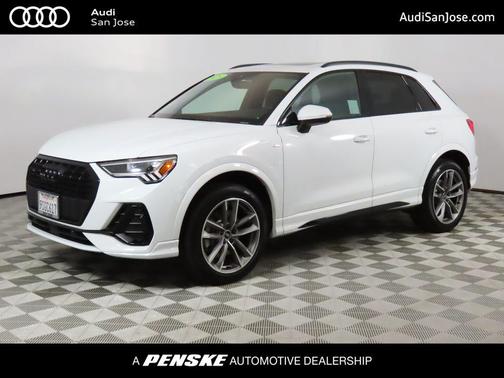 2025 Audi Q3 Premium 45 TFSI S line quattro Tiptronic