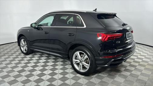 2022 Audi Q3 Premium 45 TFSI S line quattro Tiptronic