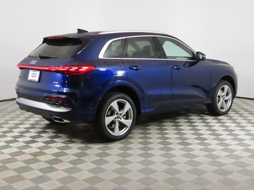 2025 Audi Q5 Premium Plus TFSI quattro S tronic