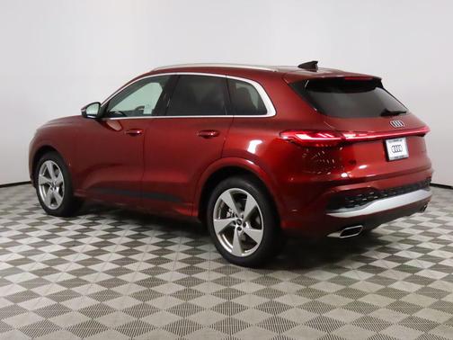 2025 Audi Q5 Prestige TFSI quattro S tronic