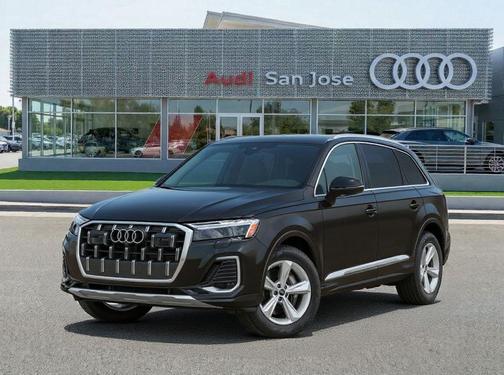 2026 Audi Q7 45 Premium Plus