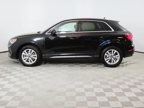 2025 Audi Q3 45 S line Premium Plus