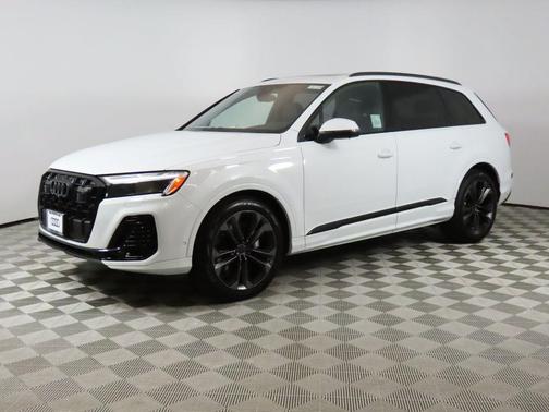 2026 Audi Q7 55 Premium Plus