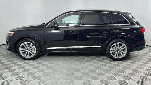2025 Audi Q7 55 Prestige