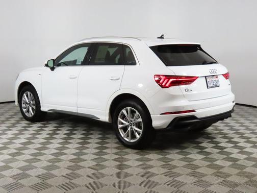 2025 Audi Q3 45 S line Premium Plus