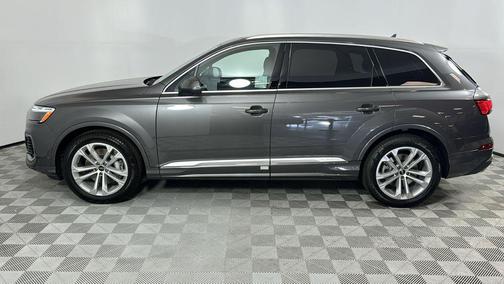 2025 Audi Q7 55 Prestige