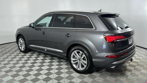 2025 Audi Q7 55 Prestige