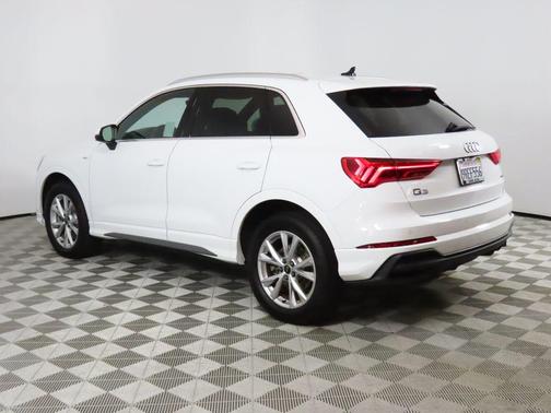 2025 Audi Q3 45 S line Premium Plus