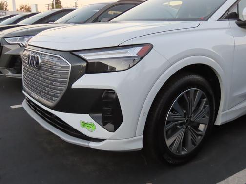 2023 Audi Q4 e-tron Premium Plus 40 RWD
