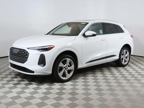 2025 Audi Q5 Premium Plus TFSI quattro S tronic
