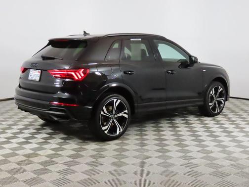 2023 Audi Q3 45 S line Premium Plus