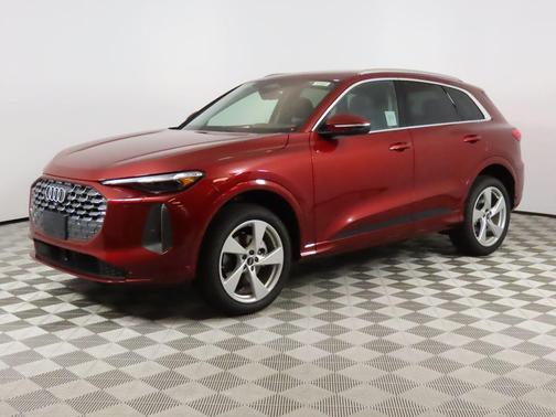 2025 Audi Q5 Premium Plus TFSI quattro S tronic