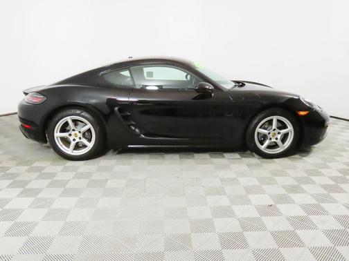 2019 Porsche 718 Cayman Base