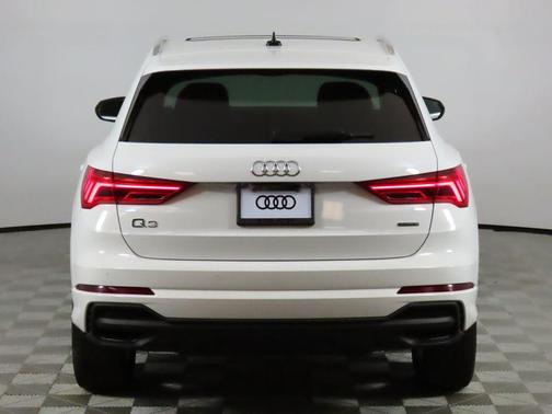 2023 Audi Q3 45 S line Premium Plus