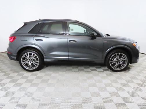 2025 Audi Q3 45 S line Premium Plus