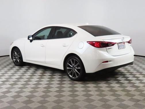 2018 Mazda Mazda3 Touring