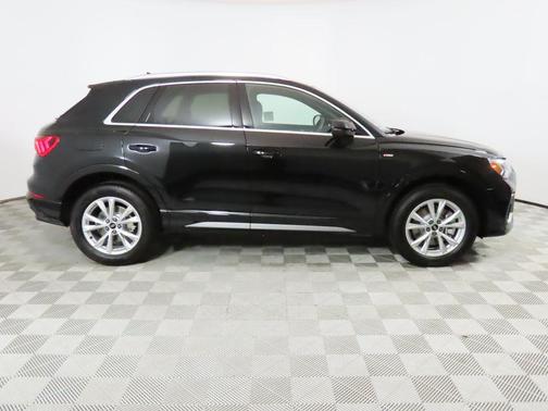 2025 Audi Q3 45 S line Premium Plus