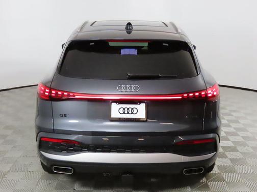 2025 Audi Q5 Premium Plus TFSI quattro S tronic