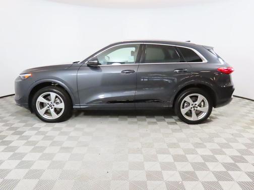 2025 Audi Q5 Premium Plus TFSI quattro S tronic