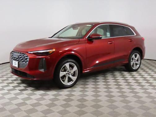 2025 Audi Q5 Premium Plus TFSI quattro S tronic