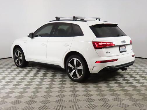 2023 Audi Q5 45 S line Premium Plus