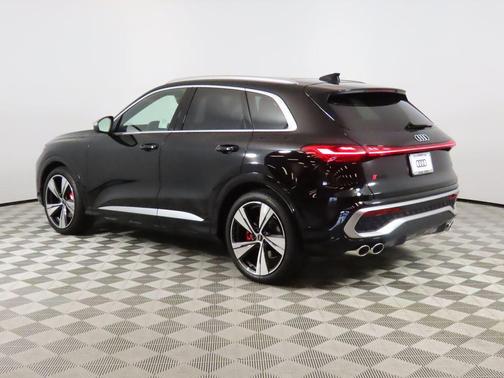 2025 Audi SQ5 3.0T Prestige