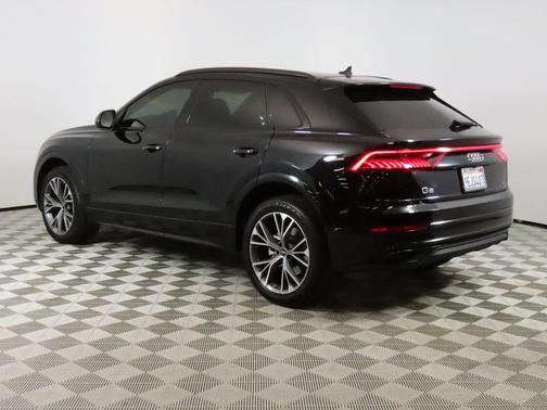 2023 Audi Q8 55 Premium