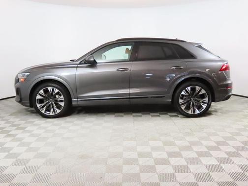 2025 Audi Q8 55 Prestige