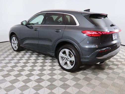 2025 Audi Q5 Premium Plus TFSI quattro S tronic