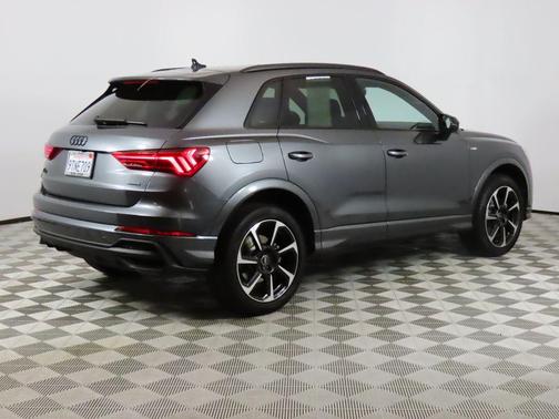 2025 Audi Q3 45 S line Premium Plus