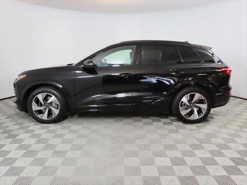 2022 Audi Q5 Premium Plus 45 TFSI S line quattro S tronic